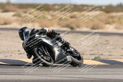 media/Nov-01-2025-CVMA (Sat) [[fc0f7531b8]]/Race 8-Supersport Middleweight/